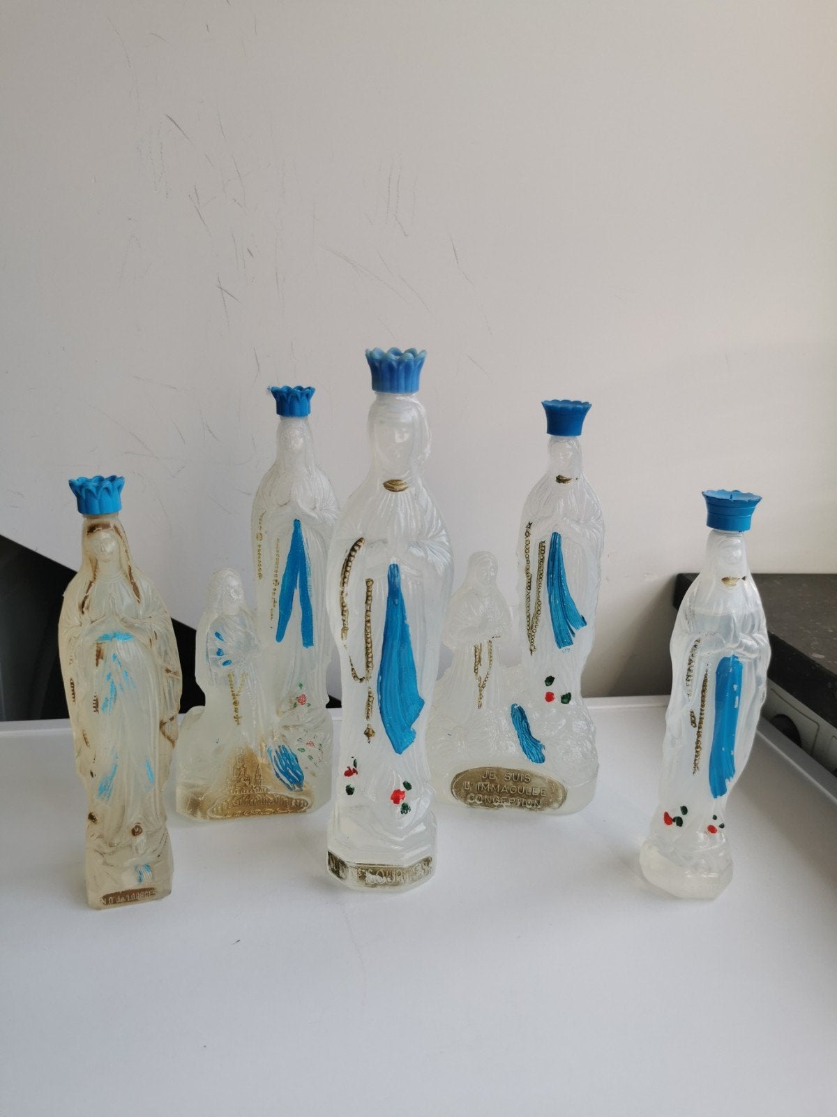 5 Diverse Antieke Lourdes Flesjes met Origineel Water, Ophalen of Verzenden, Gebruikt, Overige typen, Christendom | Katholiek