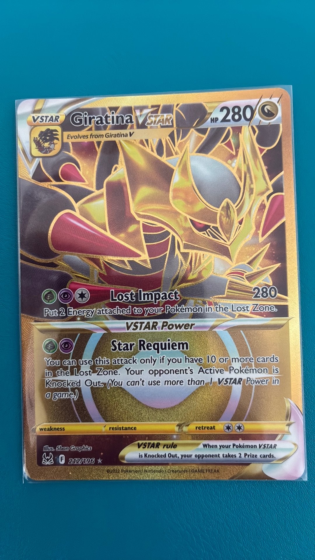 Giratina Vstar gold card 212 - Lost Origin, Ophalen, Zo goed als nieuw