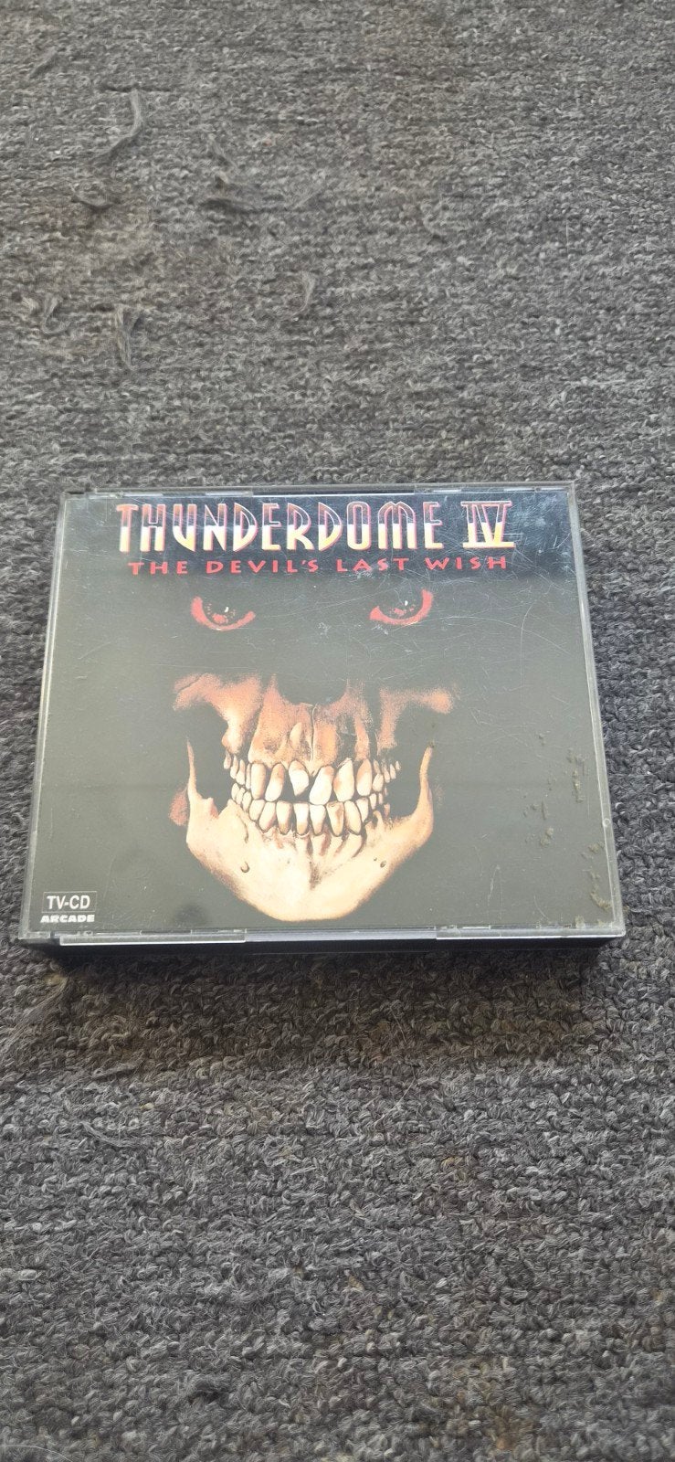 thunderdome IV 4, Ophalen of Verzenden, Zo goed als nieuw