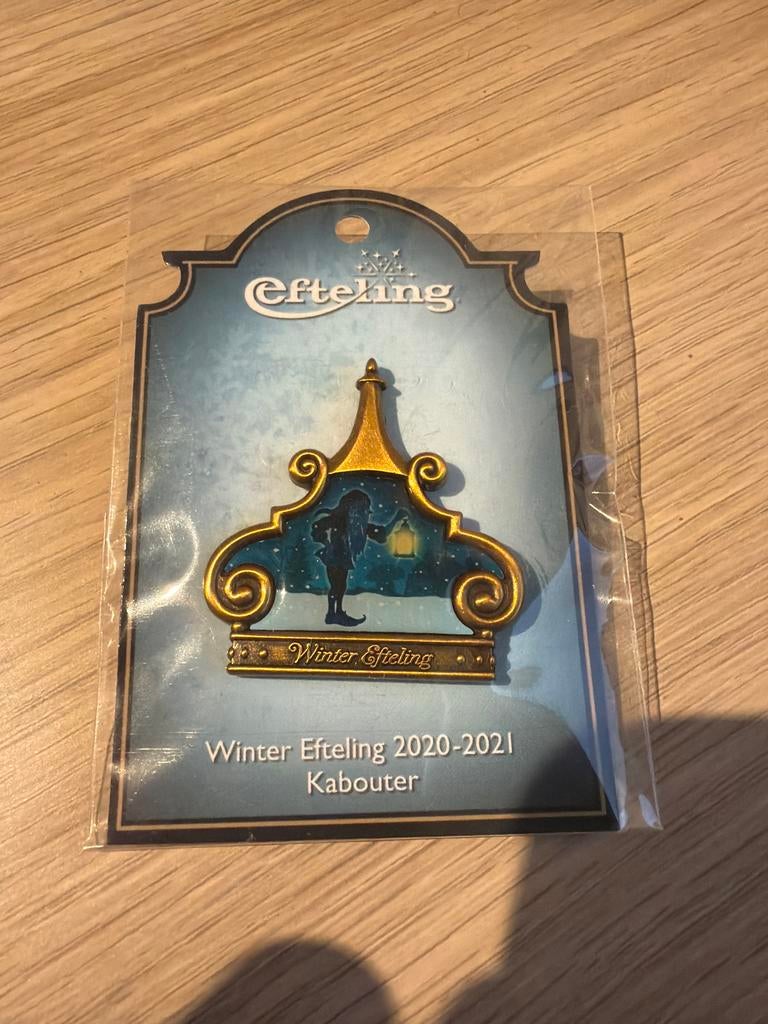 Efteling Winter Efteling 2020-2021 Kabouter Pin, Ophalen of Verzenden, Zo goed als nieuw, Button of Speldje