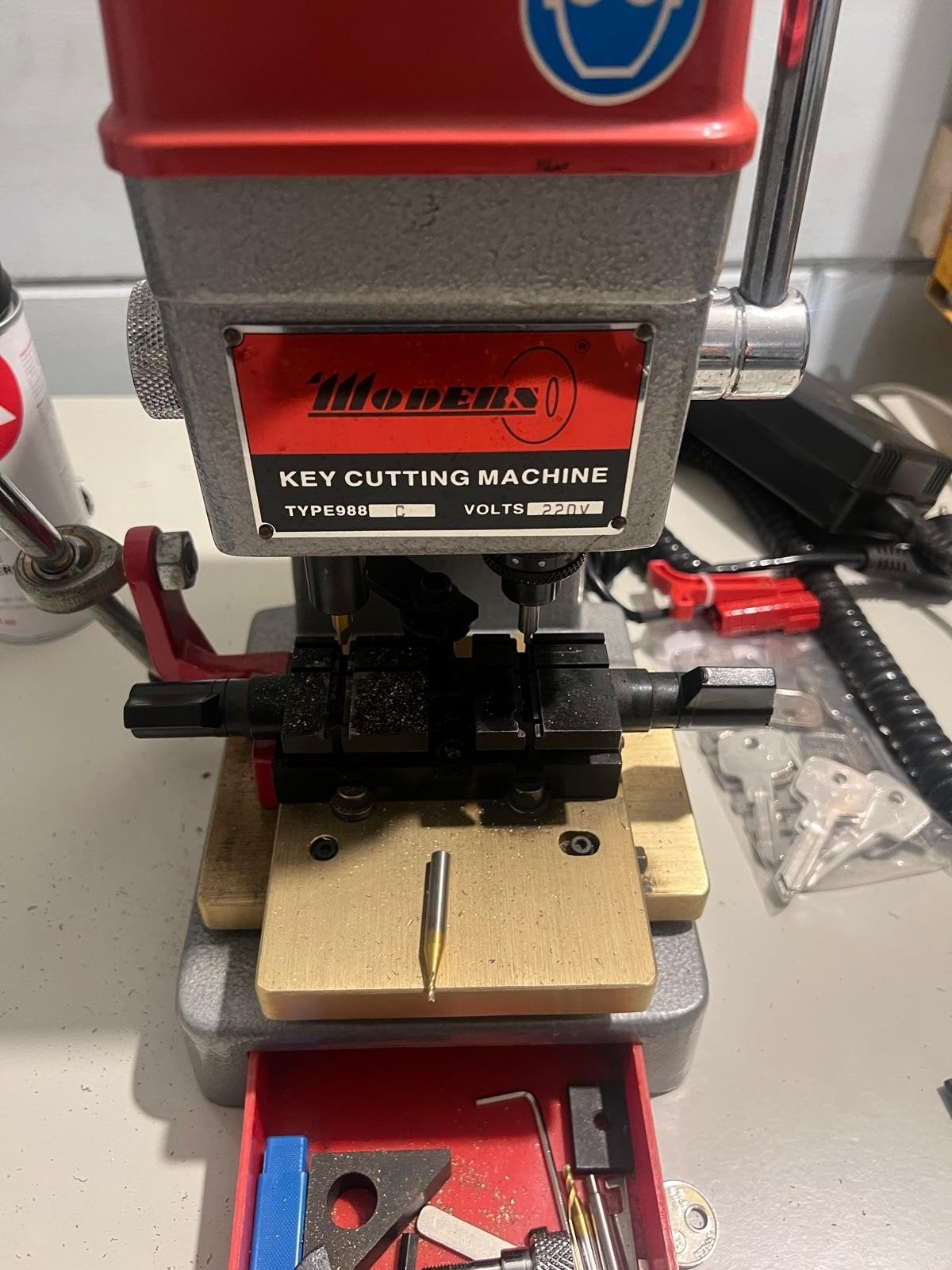 Professionele sleutelmachines met sleutelwanden!, Ophalen, Gebruikt