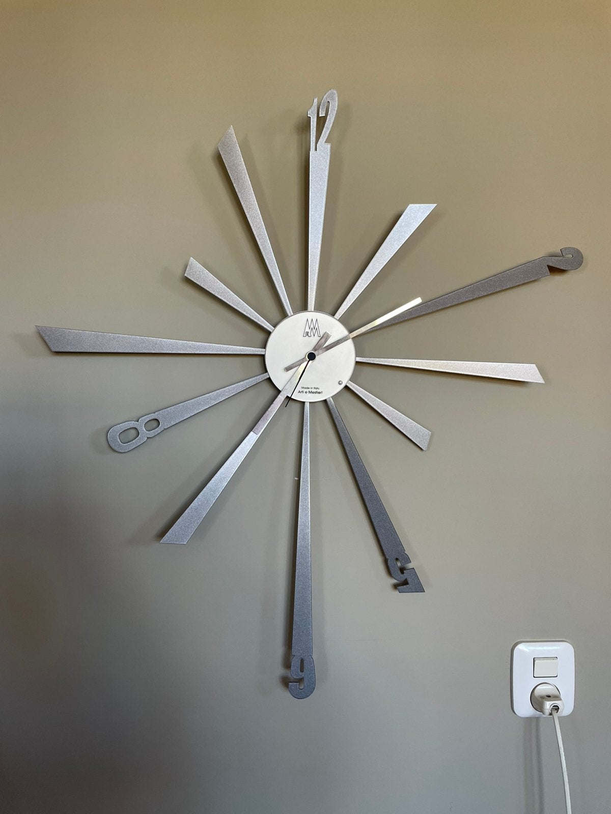 Originele Italiaanse design wandklok van Arti e Mestieri, Ophalen of Verzenden, Zo goed als nieuw, Wandklok