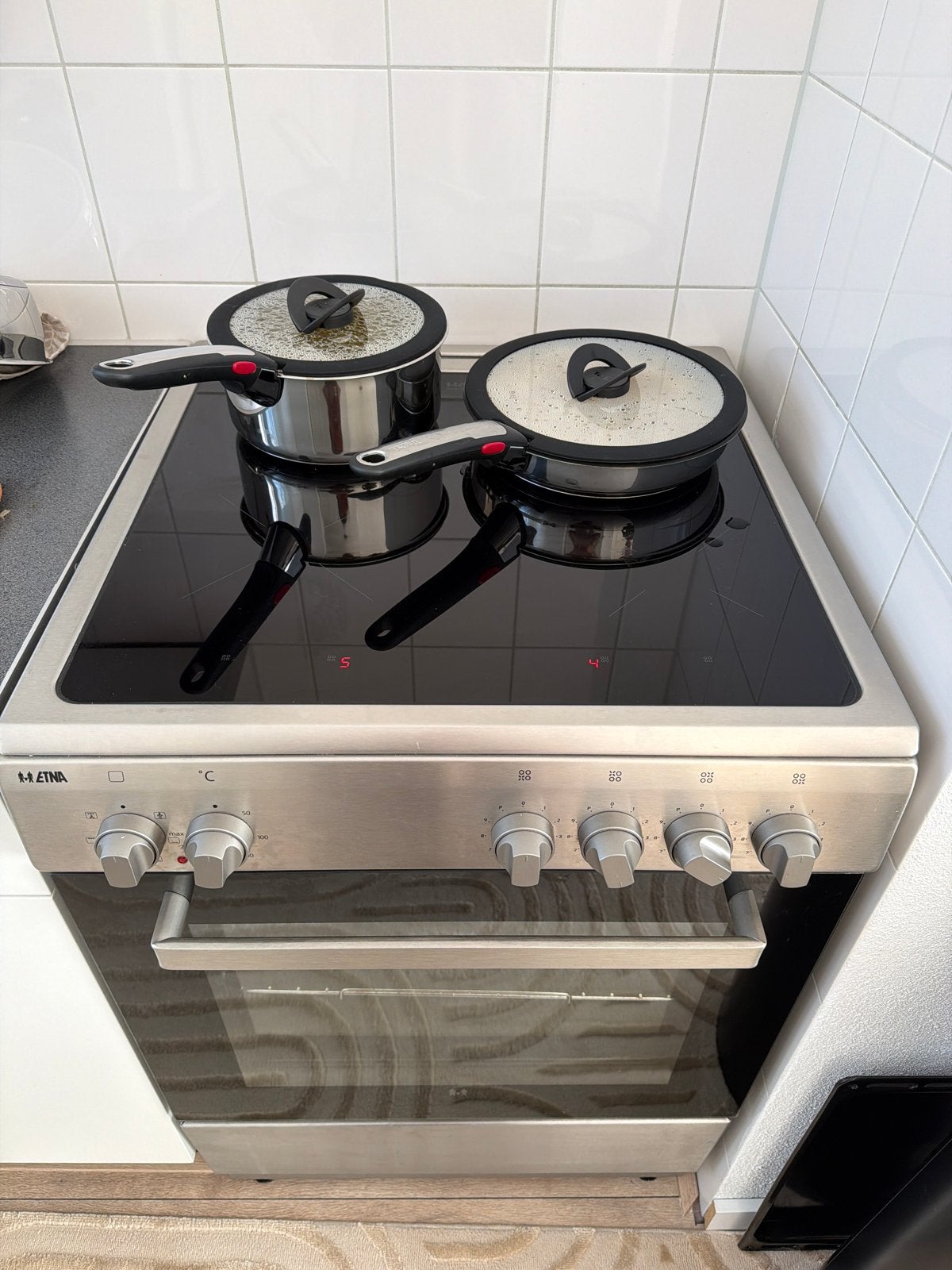 Etna Vrijstaand Inductie Fornuis met Oven - Zo goed als nieu, Ophalen, 60 cm of meer, 4 kookzones, Zo goed als nieuw