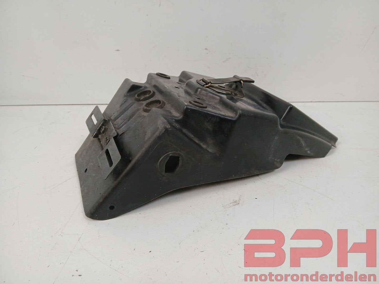 Spatbord / undertray Suzuki GSX-R 750 1988 1989 1990 GSXR, Motoren, Onderdelen | Suzuki, Gebruikt, -, -, Ophalen of Verzenden