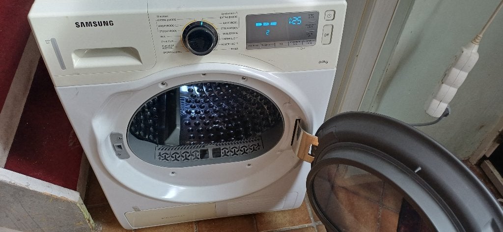 condens droger, Ophalen, Gebruikt, 8 tot 10 kg, Voorlader