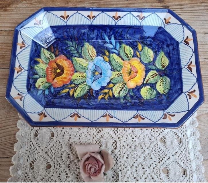Handbeschilderde Portugese schaal met bloemen, Ophalen of Verzenden