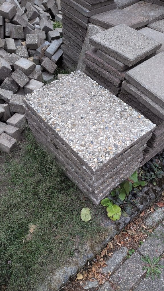 Gratis tegels en klinkers, Tuin en Terras, Tegels en Klinkers, Ophalen, Overige materialen, Gebruikt, Overige typen
