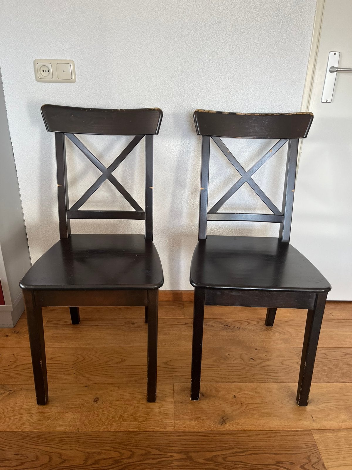 Houten stoelen Ikea Ingolf, Huis en Inrichting, Stoelen, Ophalen, Gebruikt, Twee, Zwart