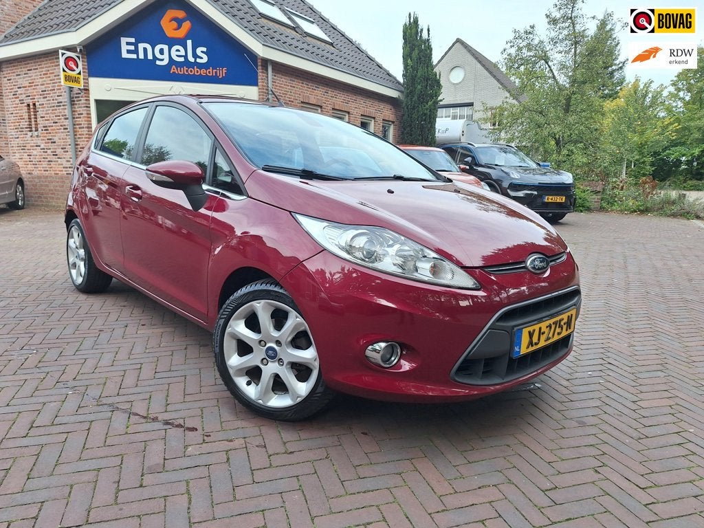 Ford Fiesta 1.25 Titanium NWE DIST.RIEM, Auto's, Voorwielaandrijving, Euro 5, 1242 cc, 82 pk