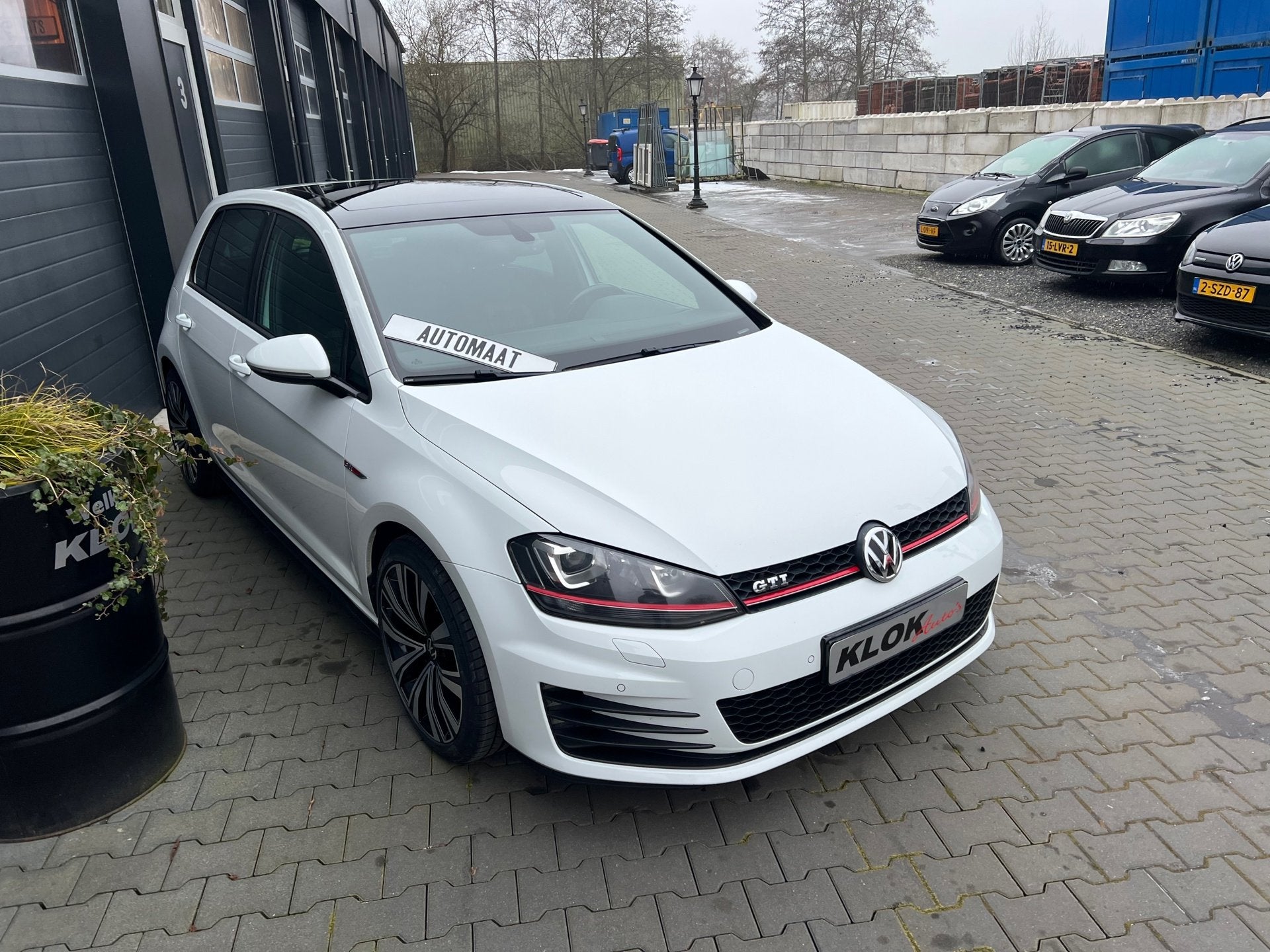 Volkswagen GOLF 2.0 TSI GTI, Stof, Gebruikt, 1984 cc, Wit