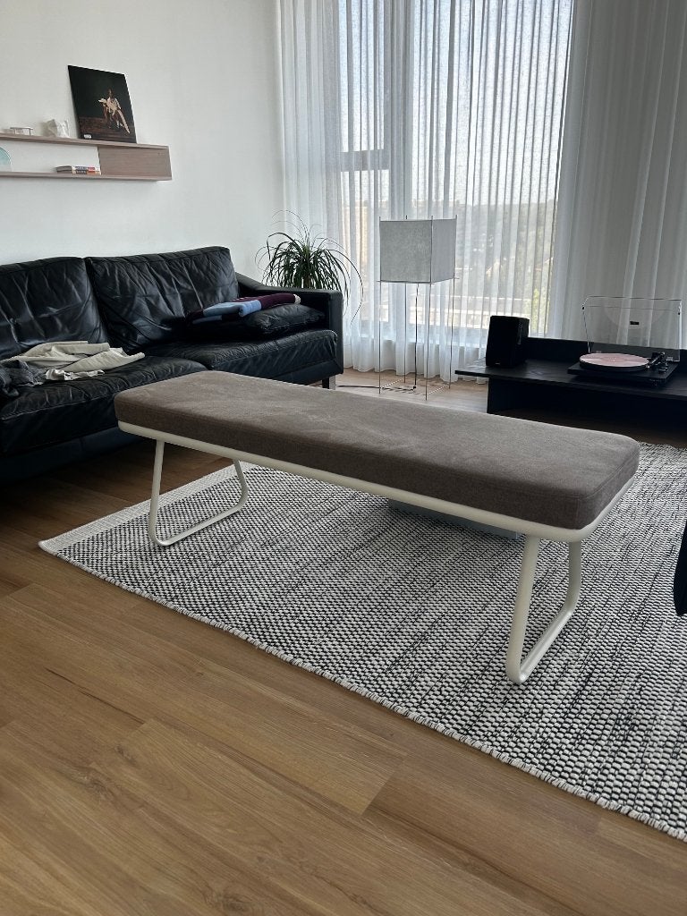 By-boo eetkamerbank Skola 140cm, Ophalen, Minder dan 50 cm, 125 cm of meer, Zo goed als nieuw