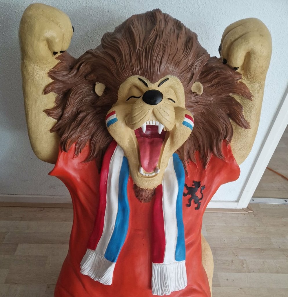 Oranje leeuw WK/EK, Ophalen, Zo goed als nieuw, Feestartikel, Overige