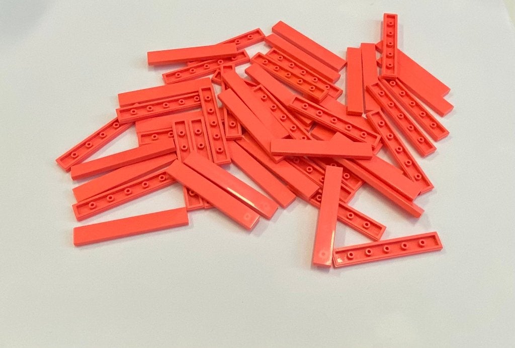 Partij nieuwe 50x 1x6 Lego tegels (diverse kleuren), Overige thema's, Lego, Nieuw, Ophalen of Verzenden