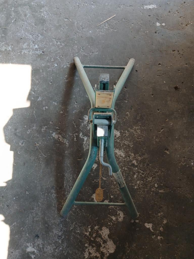 Deurklem - Handig hulpmiddel voor deuren, Doe-het-zelf en Verbouw, Gereedschap | Handgereedschap, Ophalen