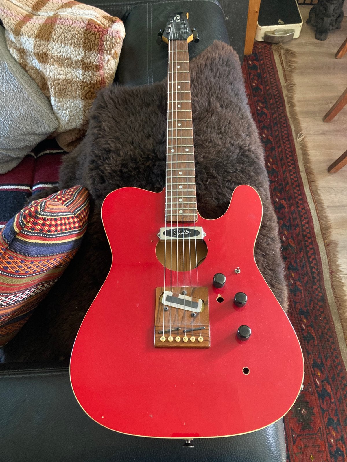 Hondo Flash Bluescaster H799 met Warwick gigbag, Ophalen, Zo goed als nieuw, Hollow body, Overige merken