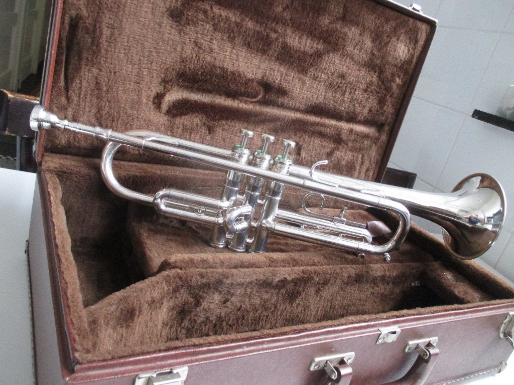 Getzen 300 serie  verzilverde trompet, Muziek en Instrumenten, Blaasinstrumenten | Trompetten, Ophalen of Verzenden, Gebruikt