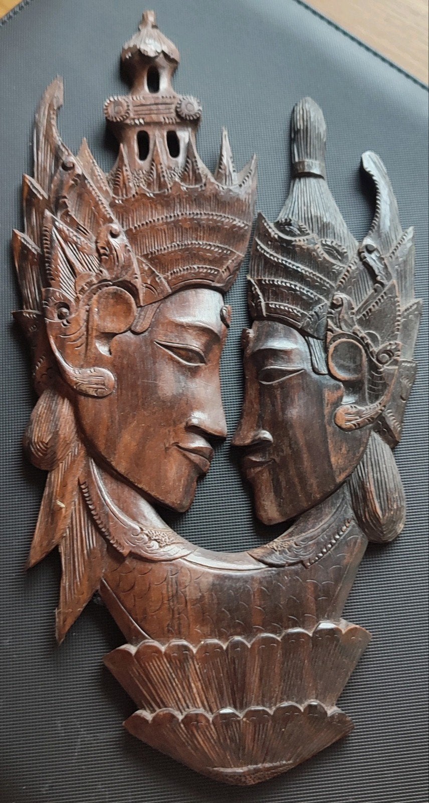 Houtgesneden Handgemaakte Balinese Wanddecoratie, Antiek en Kunst, Ophalen of Verzenden, Hout, Houtsnijwerk