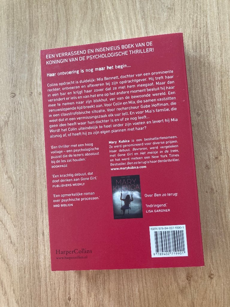 boek Mary Kubica, Boeken, Ophalen of Verzenden, Gelezen