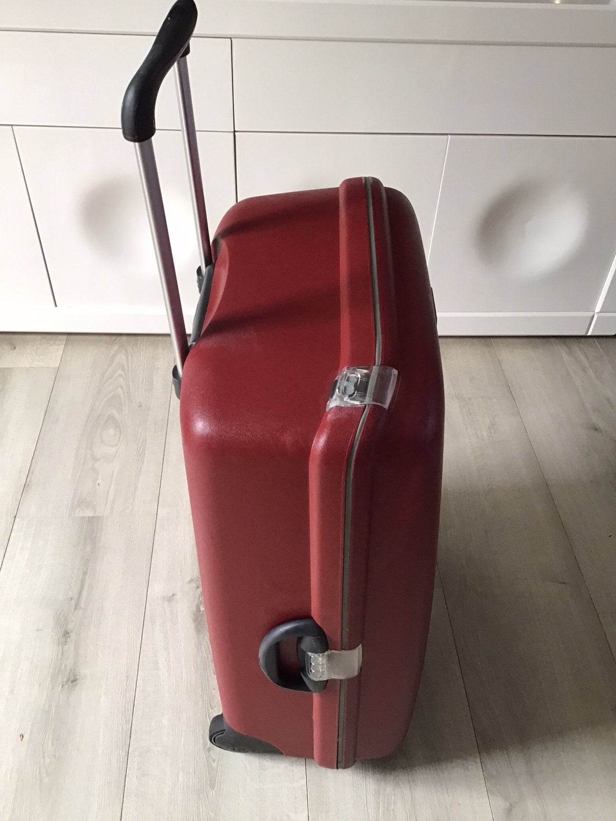 Verkoop uit een partij Samsonite Americain Tourister koffers, Gebruikt, Hard kunststof, Ophalen of Verzenden, 70 cm of meer