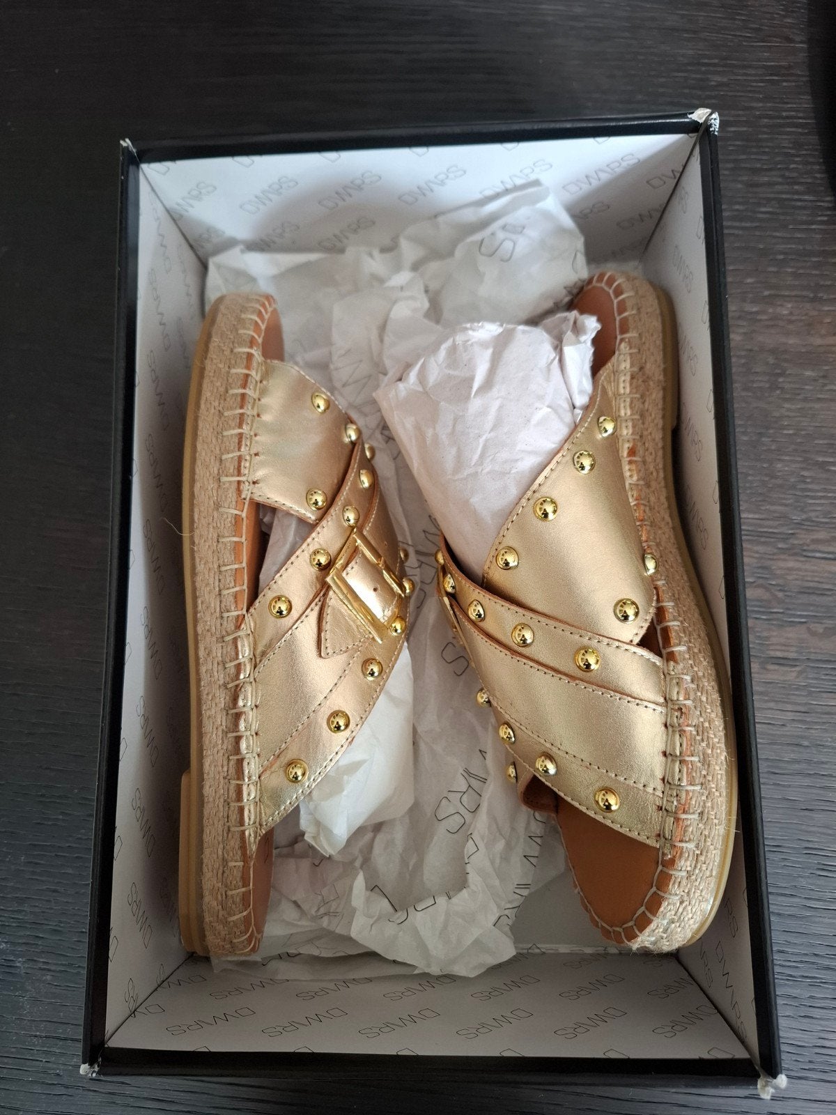Nieuwe DWARS gouden slippers met studs, Slippers, Overige kleuren, DWARS, Nieuw