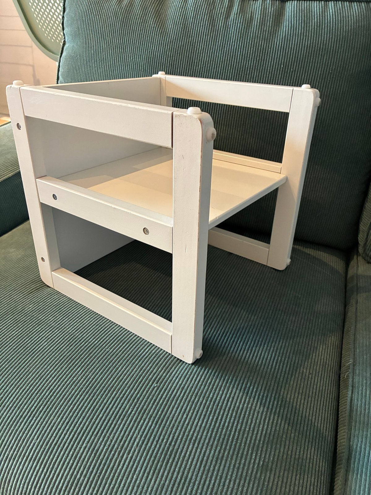 Kubus kinderstoeltje/krukje van hout, Ophalen, In hoogte verstelbaar, Gebruikt, Hout