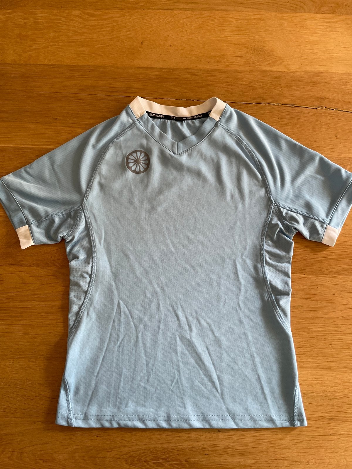 Zgan jongens tennis shirt The Indian Maharadja maat 140, Ophalen of Verzenden, Zo goed als nieuw, Jongen, Sport- of Zwemkleding
