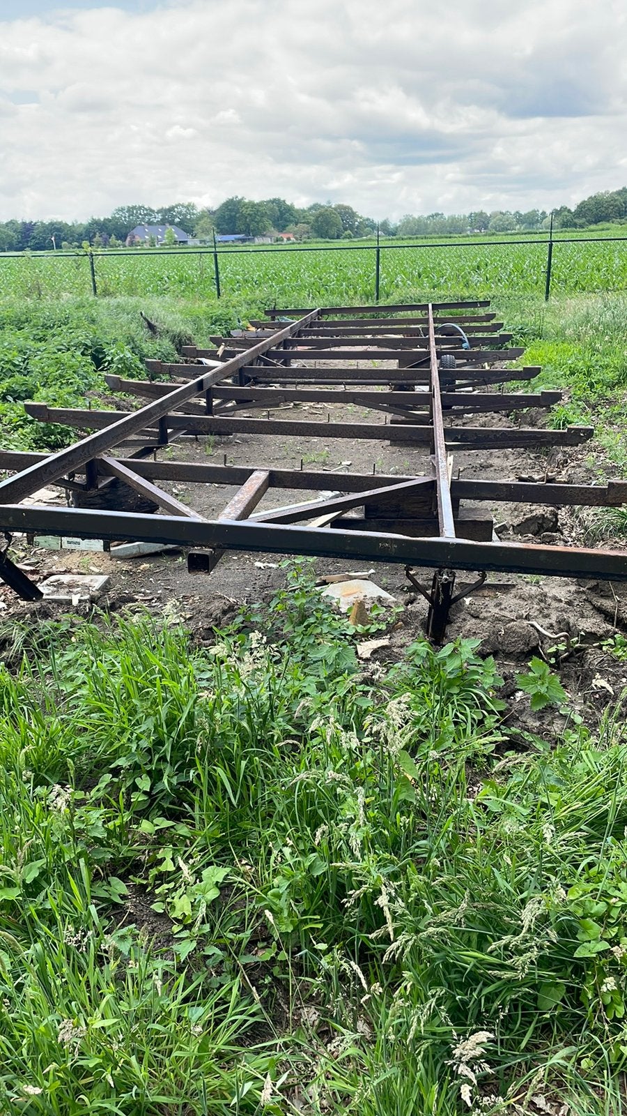 Onderstel stacaravan of voor oud ijzer, Ophalen