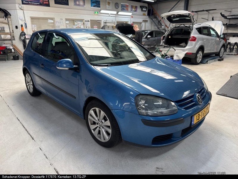 VW Golf 5 1.6 FSI APK 08-2027 Nieuwe banden Motorschade, Voorwielaandrijving, Euro 6, 4 cilinders, Blauw