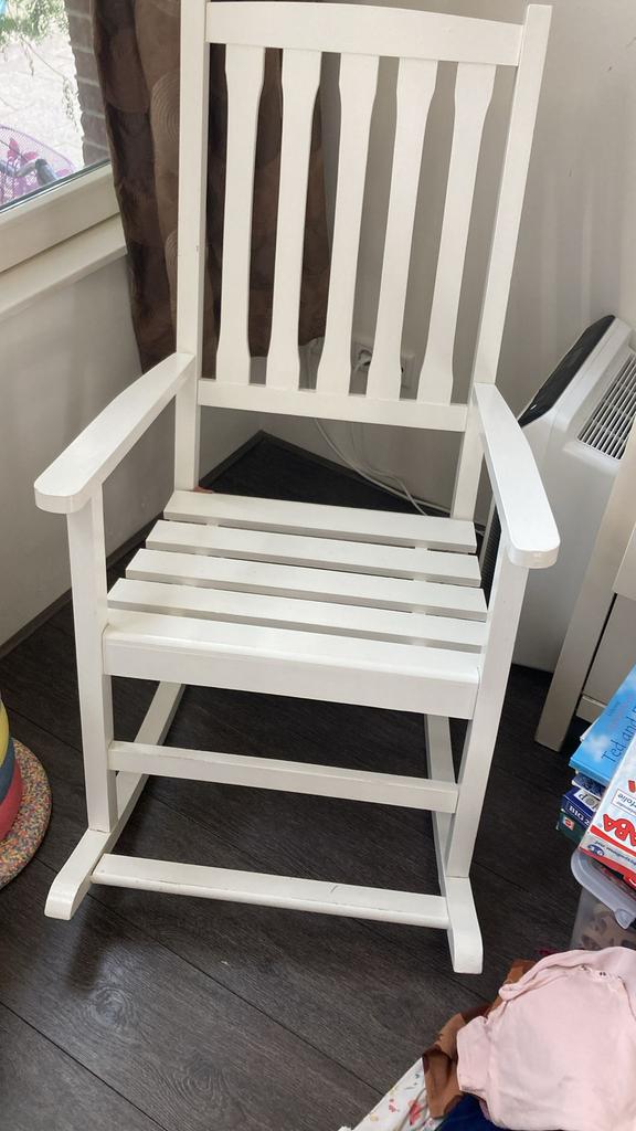 Grote wit schomelstoel, Huis en Inrichting, Stoelen, Ophalen, Wit, Zo goed als nieuw, Eén
