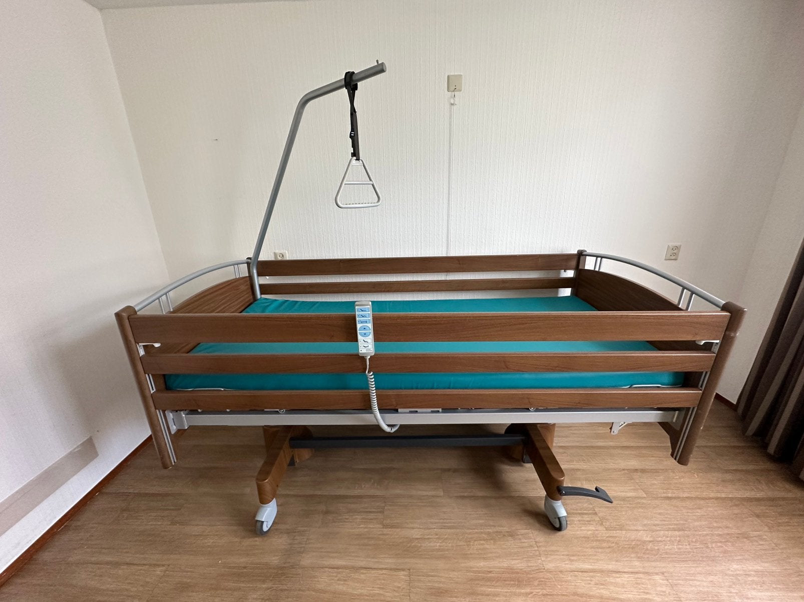 Hoog laag bed Wissner Bosserhof, Ophalen, Gebruikt