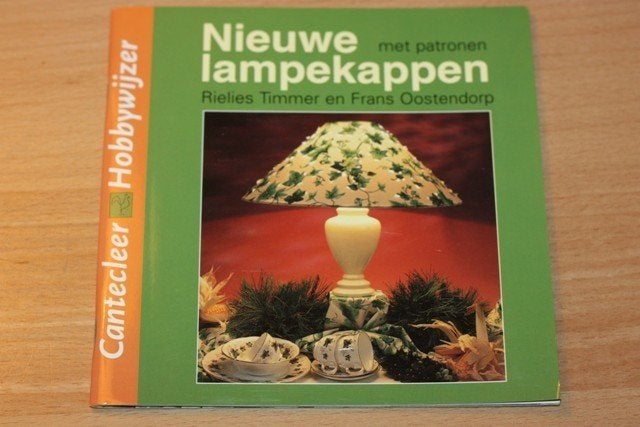 Nieuwe lampekappen chw 160, Boeken, Ophalen of Verzenden, Zo goed als nieuw, Overige onderwerpen