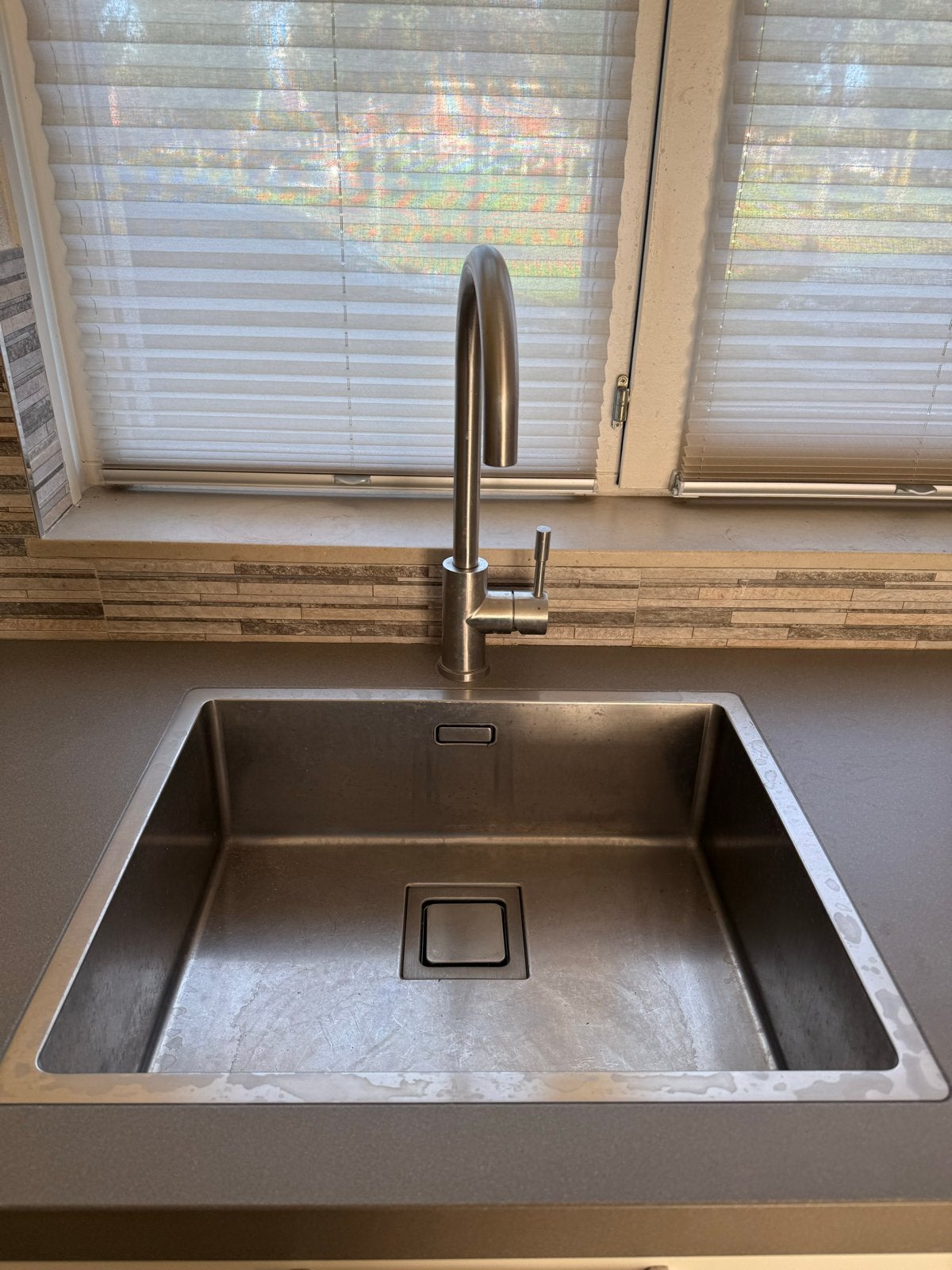 Foto 9 van Moderne witte keuken met Bosch apparatuur