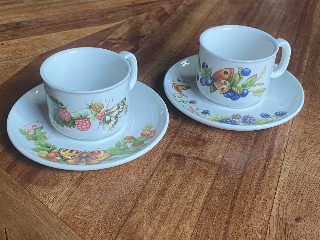 Marjolein Bastin kop en schotel set 2 stuks, Ophalen of Verzenden, Zo goed als nieuw, Overige stijlen, Kop(pen) en/of Schotel(s)