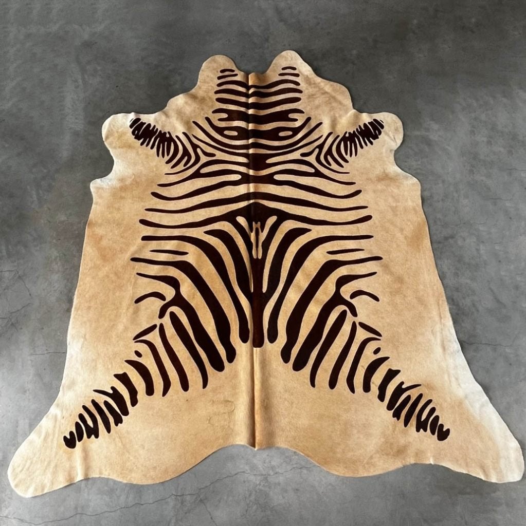 Koeienhuid zebraprint beige bruin | Lederstore, Landelijk, modern, Scandinavisch, industrieel, 150 tot 200 cm, Beige, Overige vormen