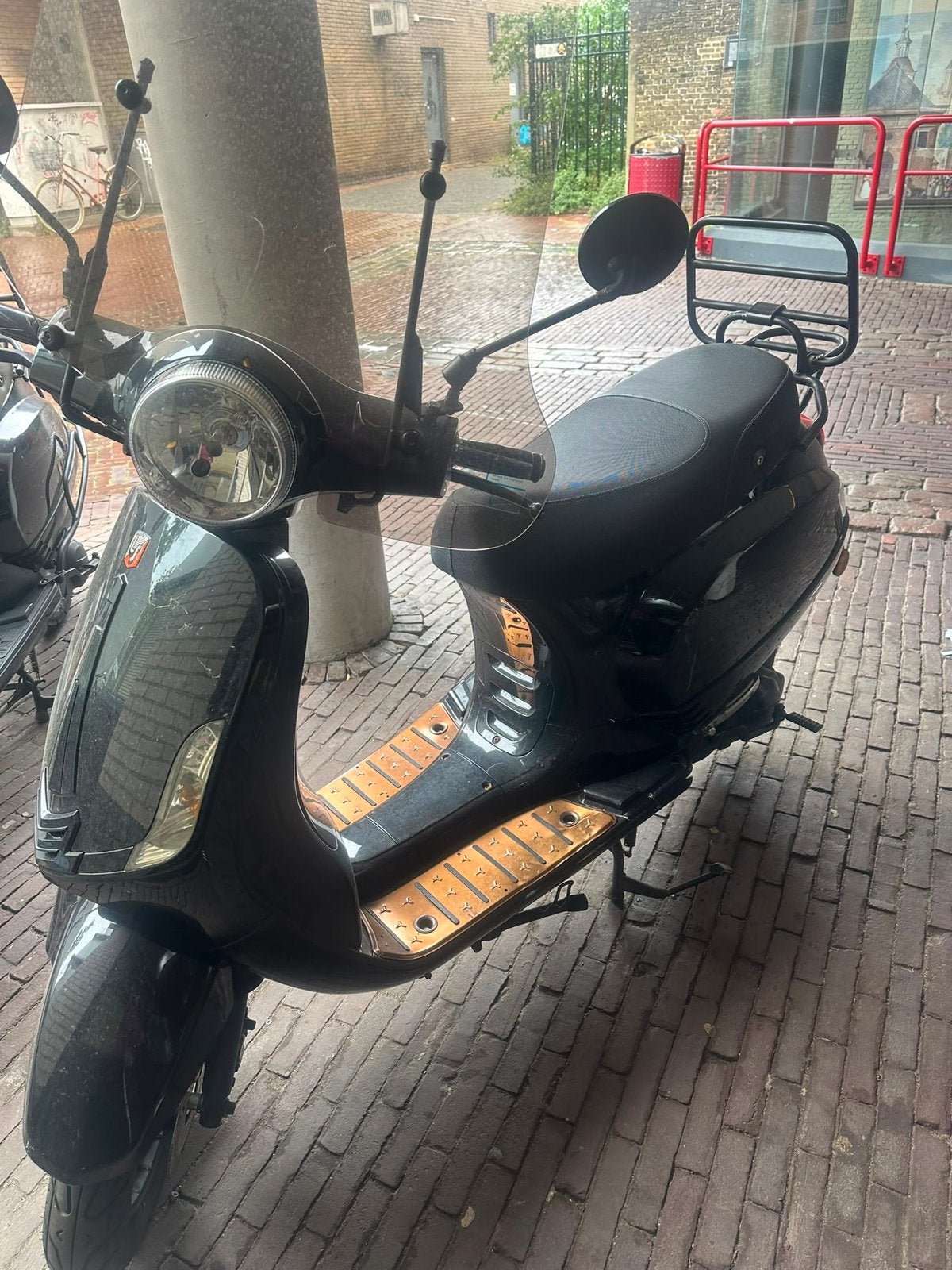 La Souris Scooter Zwart - Goed Onderhouden, Ophalen of Verzenden, Gebruikt, Benzine, Overige merken