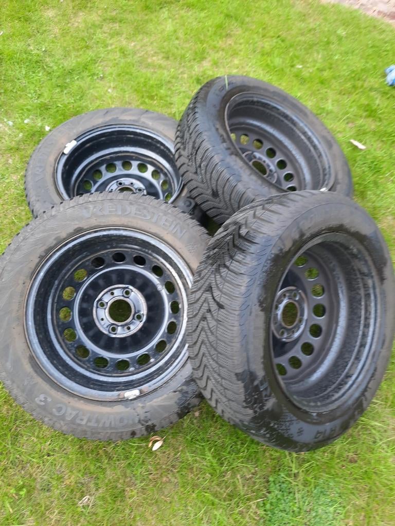 WINTERBANDEN, Auto-onderdelen, Banden en Velgen, Ophalen, 14 inch, Gebruikt, 175 mm