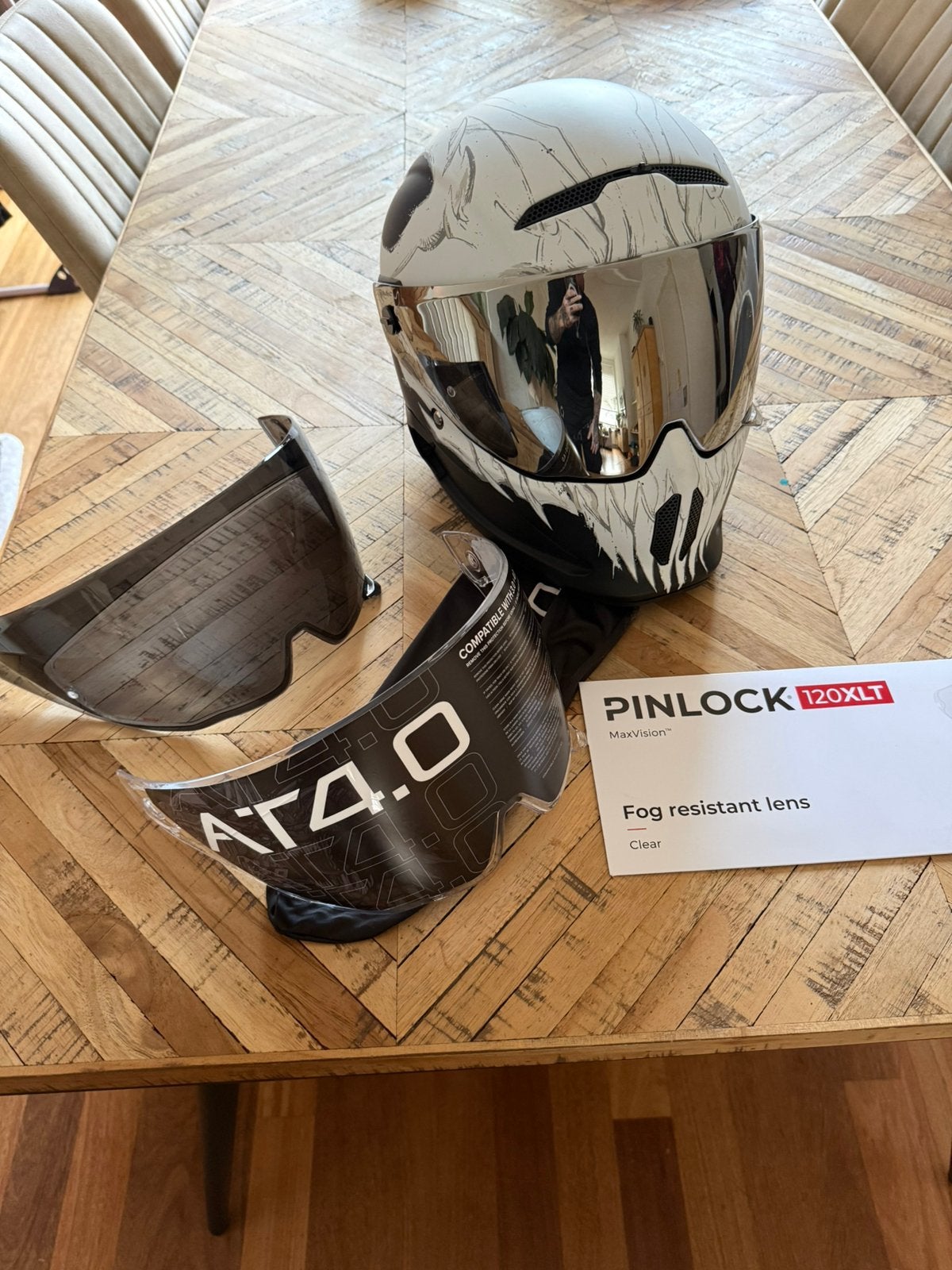 Ruroc AT4.0 Carbon S/M | Shockwave Bluetooth | 3 vizieren, Motoren, Ophalen of Verzenden, Tweedehands, Integraalhelm, Overige merken