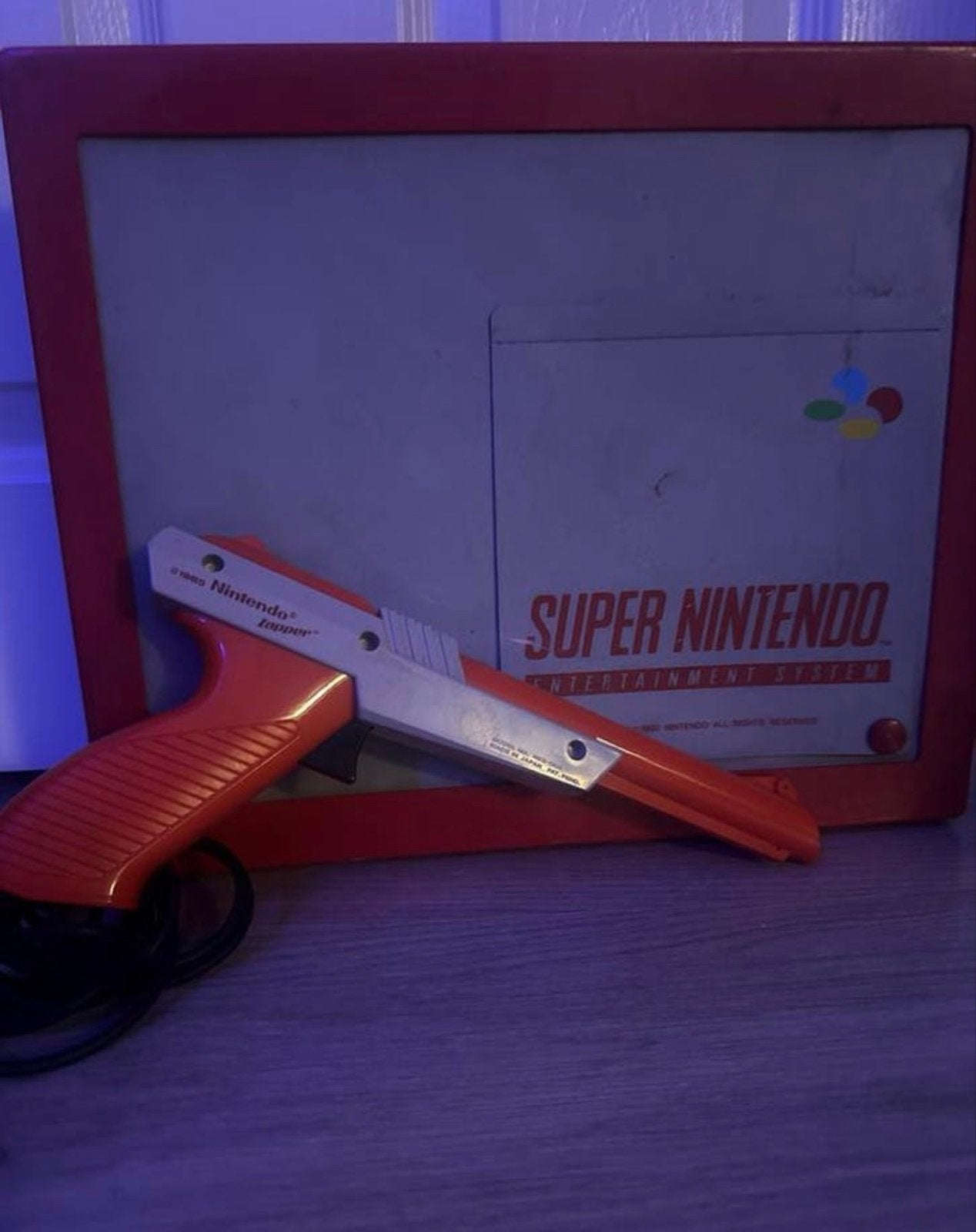 Super Nintendo Zapper geweer - Origineel SNES lichtpistool, Spelcomputers en Games, Games | Nintendo Super NES, Ophalen, Gebruikt