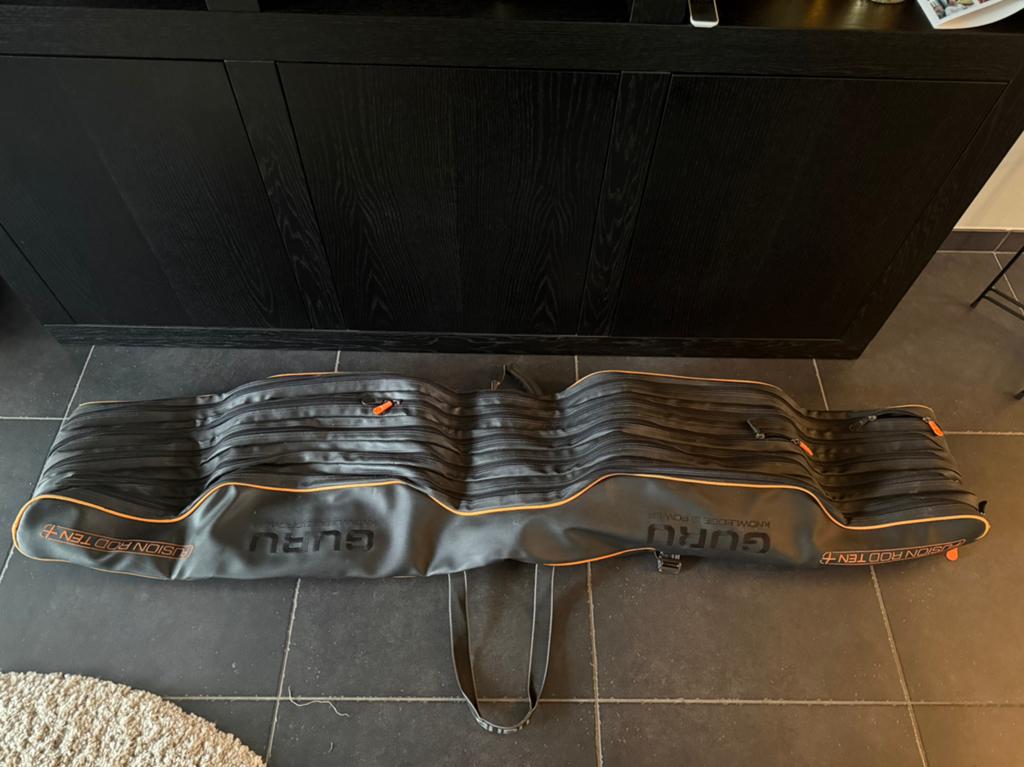 Guru Fusion Rod Plus Feeder Holdall Foudraal 10plus, Watersport en Boten, Hengelsport | Witvissen, Ophalen, Zo goed als nieuw