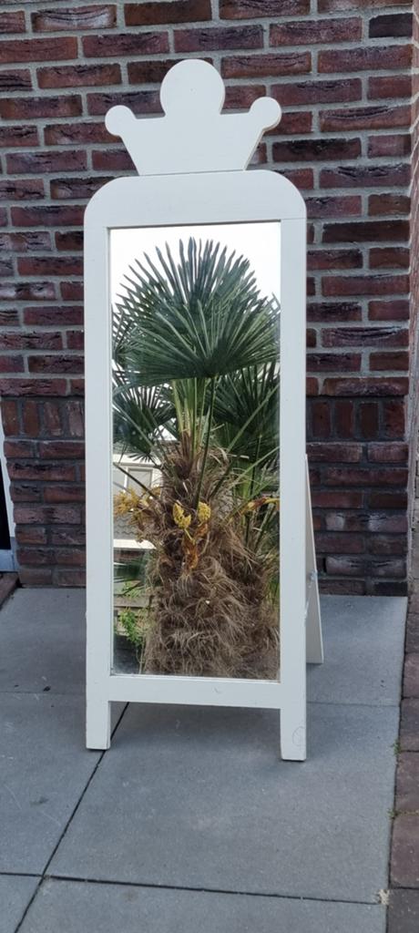 Witte spiegel met kroon, staand model, Ophalen, Minder dan 50 cm, Gebruikt, 100 tot 150 cm
