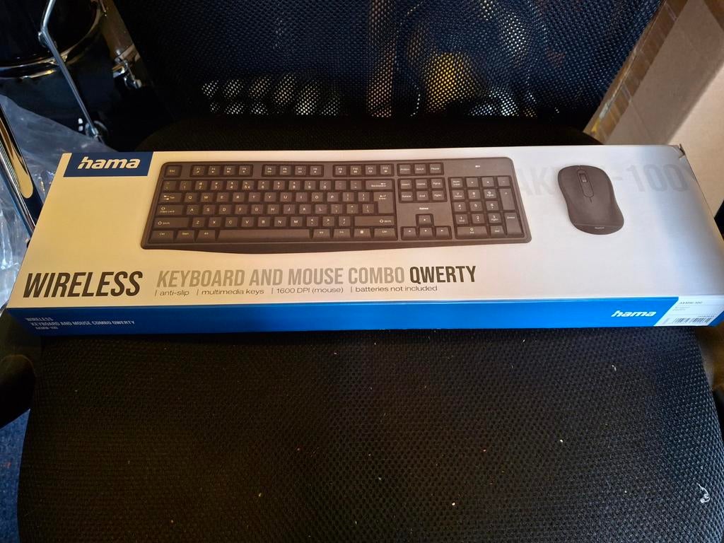 Hama draadloos keyboard en muis., Ophalen, Toetsenbord en muis-set, Nieuw, Draadloos