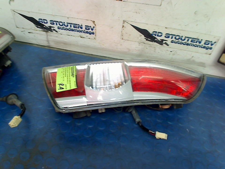 Achterlicht Rechts Daihatsu Sirion 2 (M3) 2005 22051762, Gebruikt, Daihatsu, Info@daihatsu.de, Ef D Teile Und Service GmbH