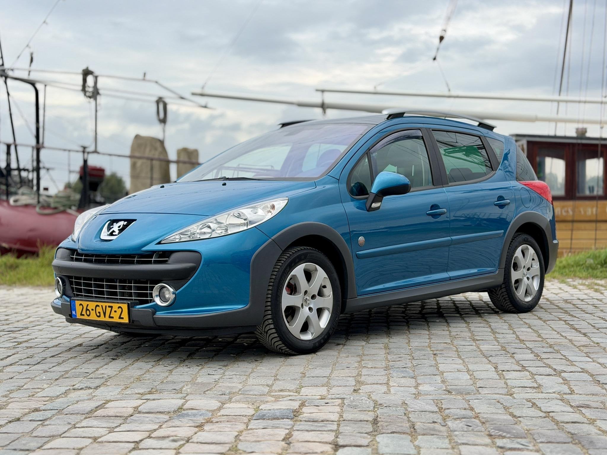 Peugeot 207 SW OUTDOOR 1.6 VTi XS|Pano|Cruise|Clima|LM velge, Stof, Gebruikt, 4 cilinders, Blauw