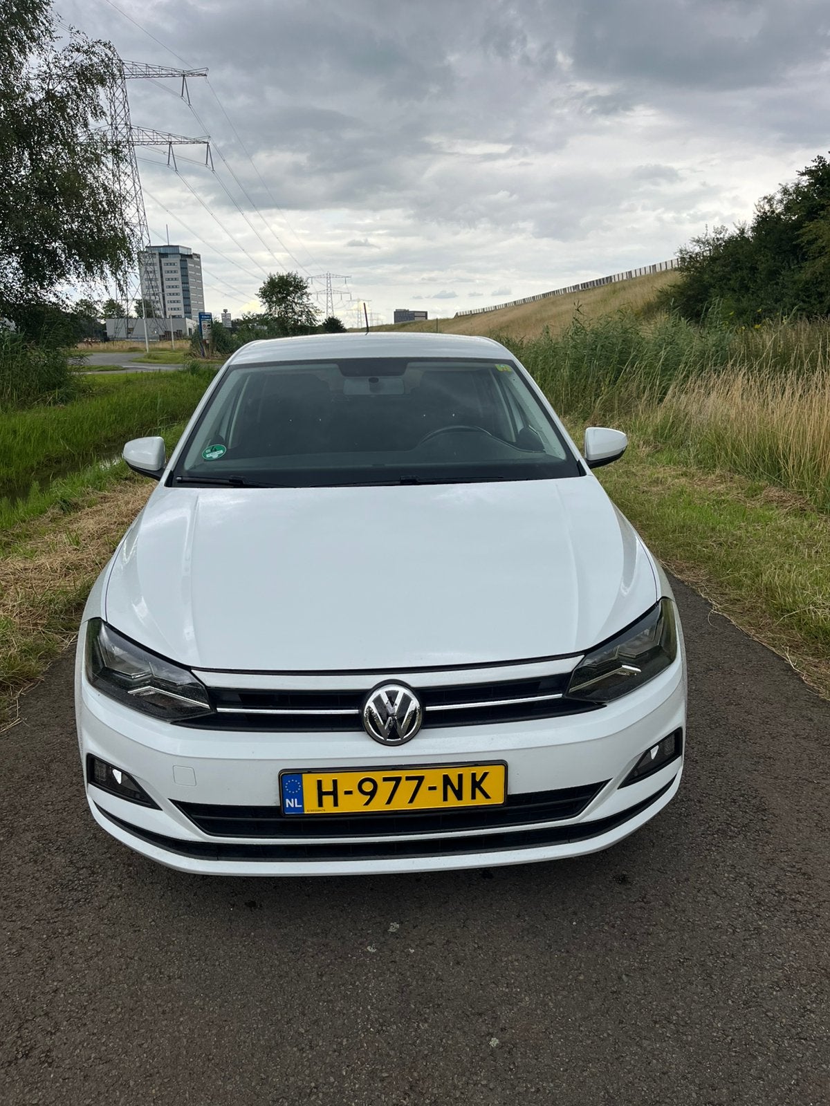 Volkswagen Polo 1.0 TSI 95pk 2020 Wit, Auto's, Volkswagen, Voorwielaandrijving, 95 pk, 1055 kg, Handgeschakeld