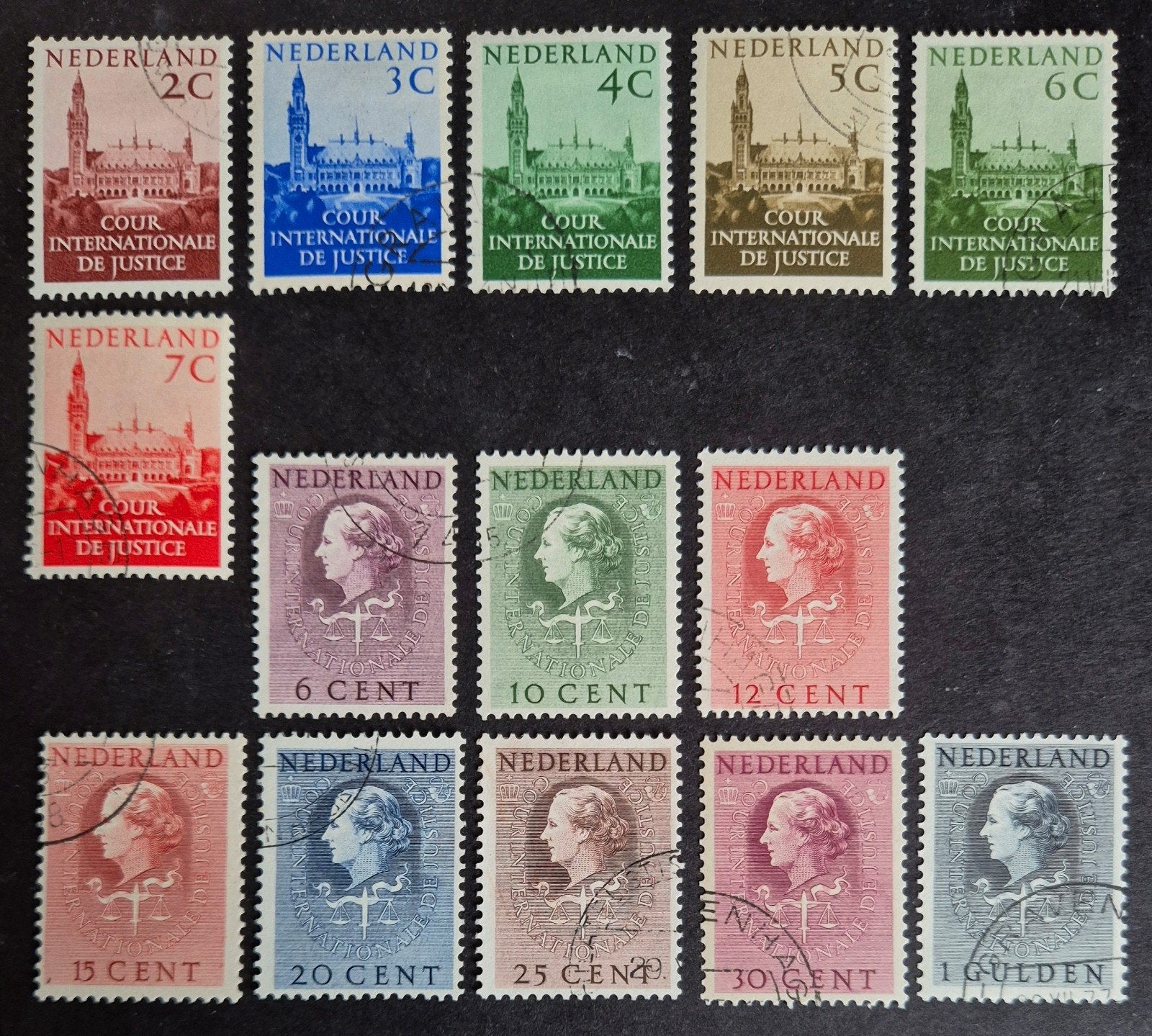 NVPH D27-D32 + D33-D40 Cour internationale de justice., Postzegels en Munten, Ophalen of Verzenden, Na 1940, Gestempeld