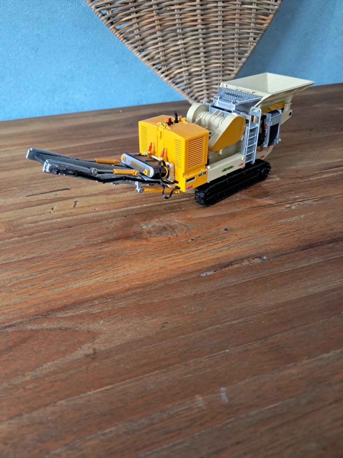 Gedetailleerd model van een mobiele breker, Overige merken, 1:32 tot 1:50, Overige typen, Ophalen of Verzenden