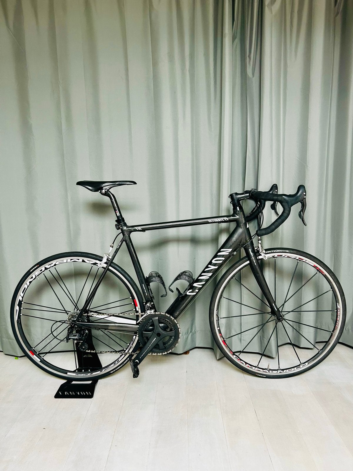 Canyon Ultimate CF met Campagnolo Centaur en extra's, 28 inch, Gebruikt, Carbon, 15 tot 20 versnellingen