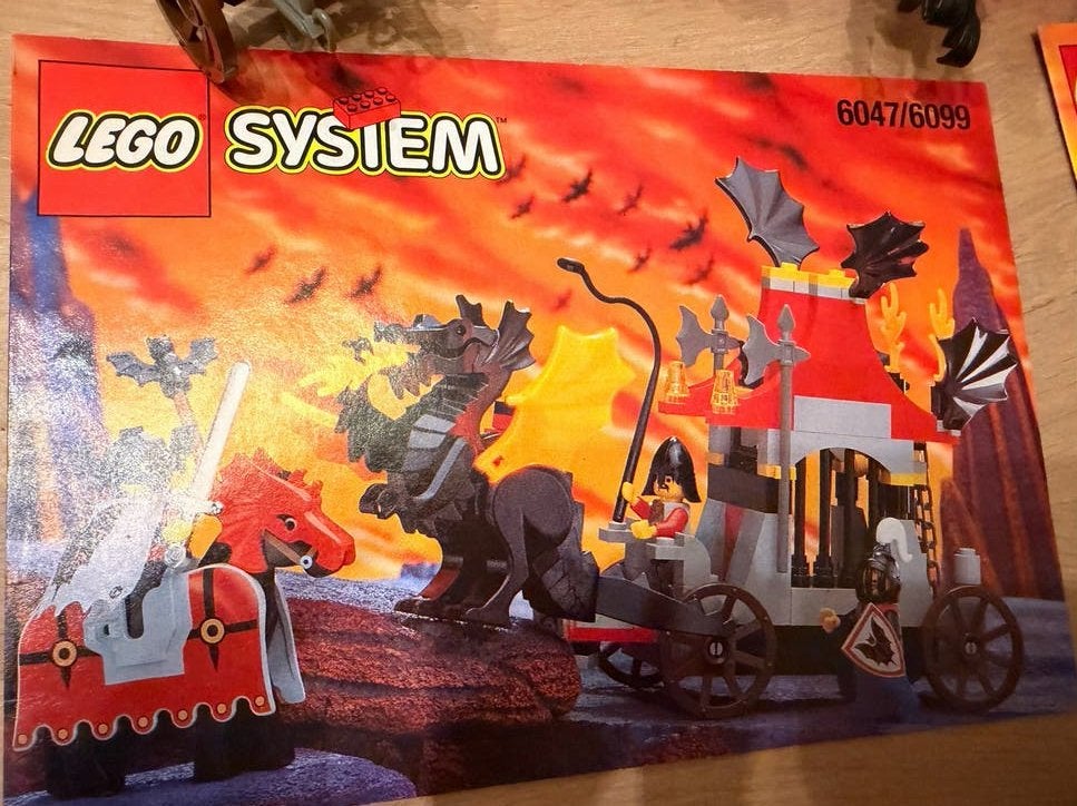 Lego System 6047 Traitor transport een 6004 Crossbow Cart, Ophalen of Verzenden, Zo goed als nieuw, Overige merken