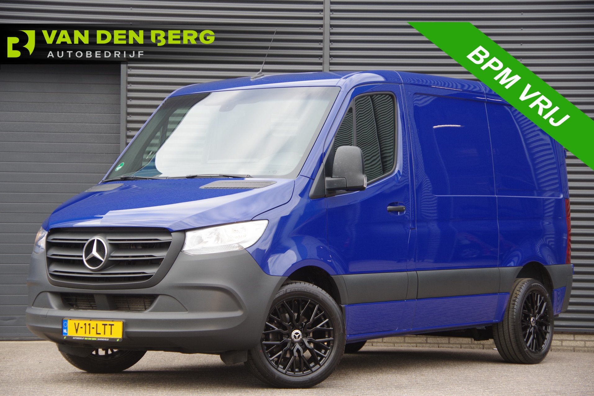 Mercedes-Benz Sprinter 211 2.2 CDI L1H1 AUT. TREKHAAK 3T, MB, Stof, Gebruikt, Euro 6, 4 cilinders