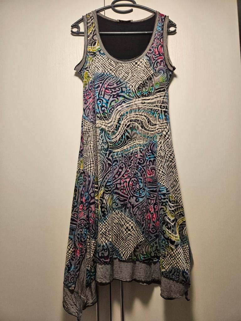 Kleurrijke zomerjurk met paisley en streepjespatroon, Ophalen of Verzenden, Zo goed als nieuw, Onder de knie